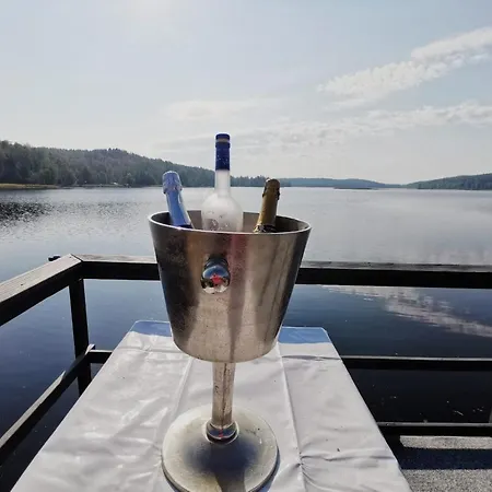 Botel Little Finland - Sauna Boat